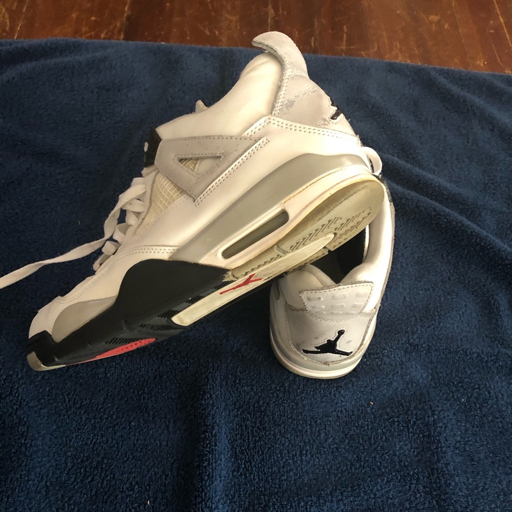 Nike Jordan’s size 11